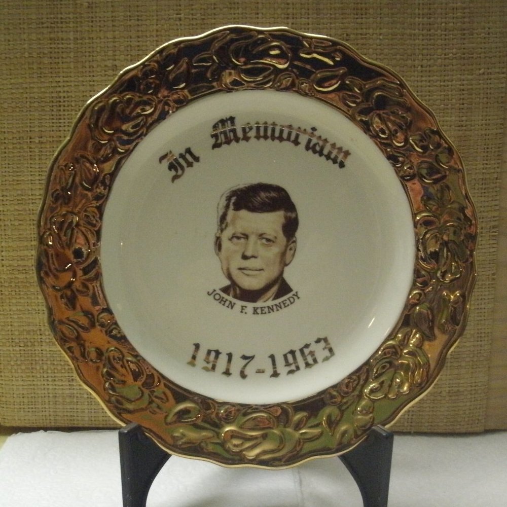 Vintage John F. Kennedy 22K Gold Memoriam Plate